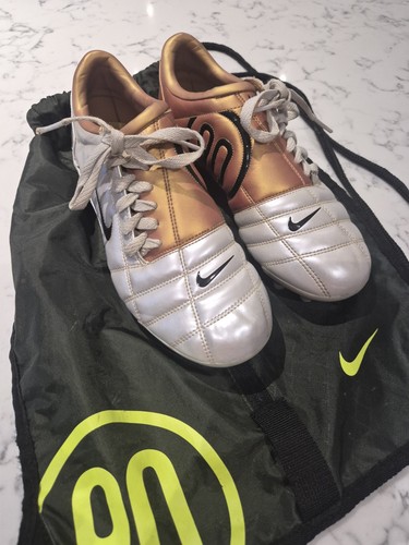 Nike total iii moulded - iii,